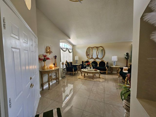 15601 AUTUMN GLEN AVENUE, Clermont, FL 34714