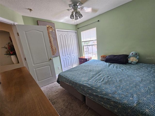 15601 AUTUMN GLEN AVENUE, Clermont, FL 34714