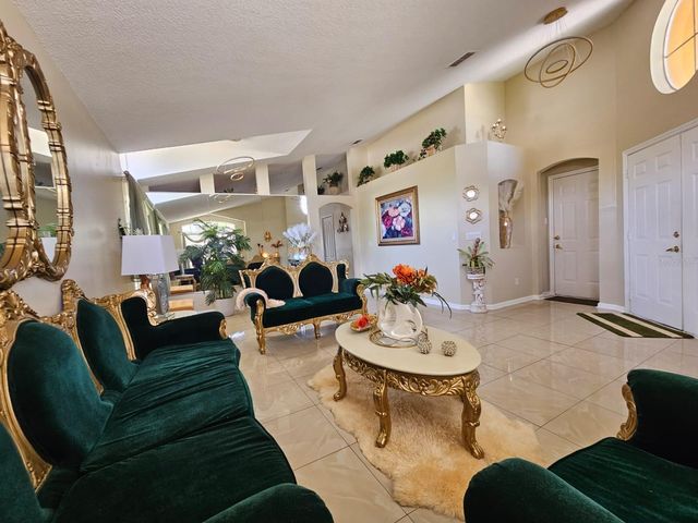 15601 AUTUMN GLEN AVENUE, Clermont, FL 34714