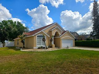 15601 AUTUMN GLEN AVENUE, Clermont, FL 34714