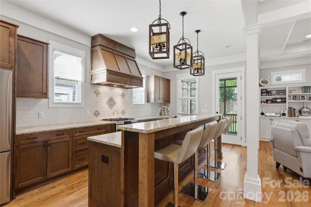 661 Ideal Way, Charlotte, NC 28203