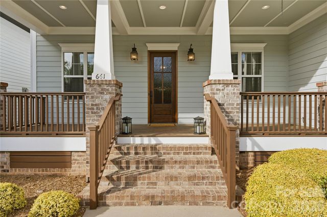 661 Ideal Way, Charlotte, NC 28203
