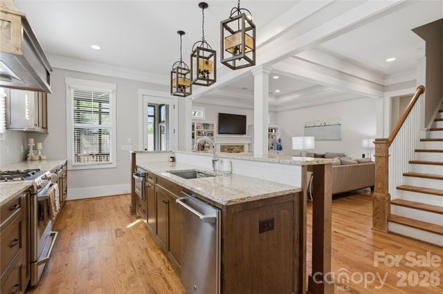 661 Ideal Way, Charlotte, NC 28203