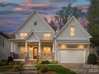 661 Ideal Way, Charlotte, NC 28203