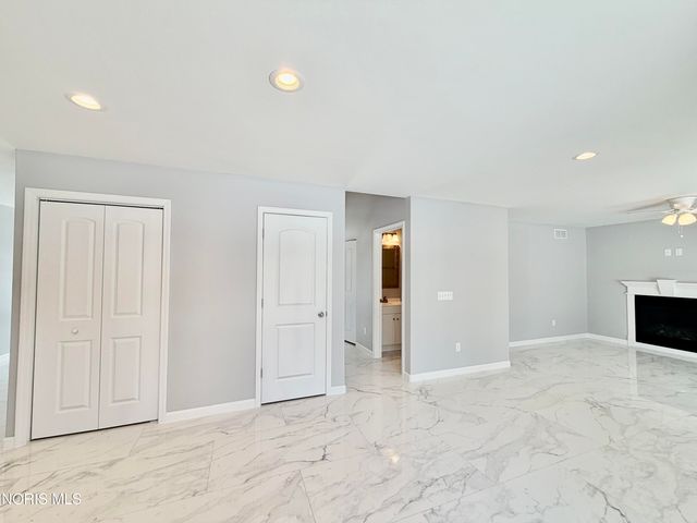 3945 Imperial Boulevard, Toledo, OH 43623