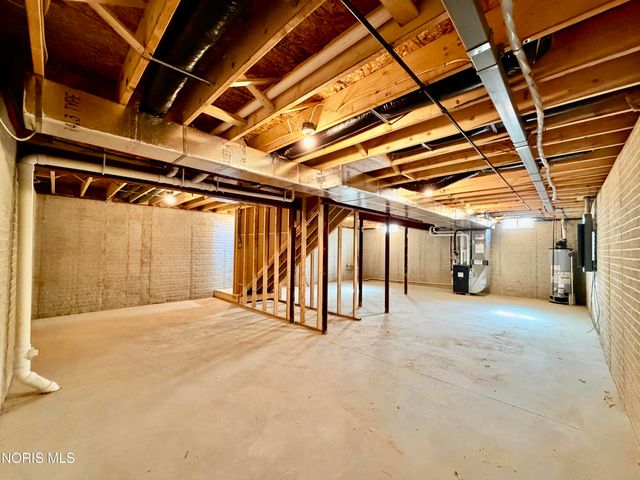 3945 Imperial Boulevard, Toledo, OH 43623