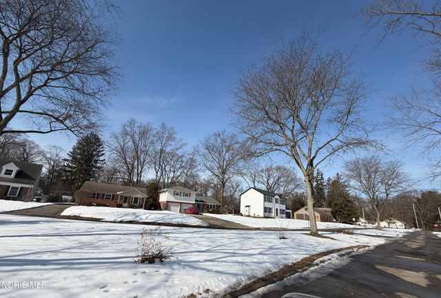 3945 Imperial Boulevard, Toledo, OH 43623