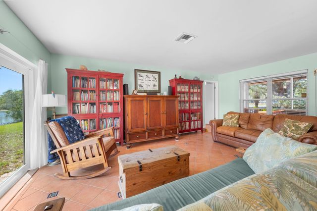 429 Altara Drive - LAKE FRONT, St Augustine, FL 32086