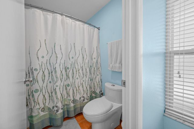 429 Altara Drive - LAKE FRONT, St Augustine, FL 32086