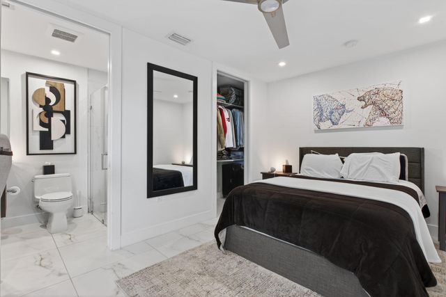 1044 N VICTORIA PARK Road, Fort Lauderdale, FL 33304