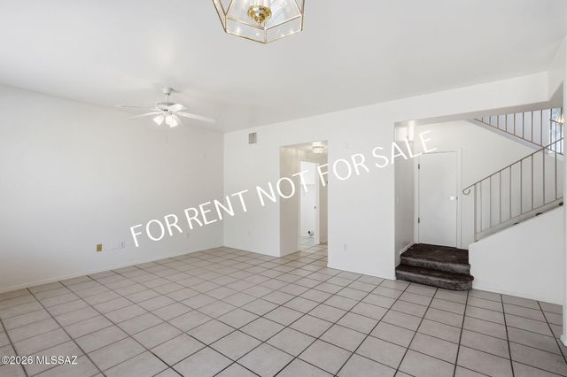 8875 S Desert Valley Way, Tucson, AZ 85747