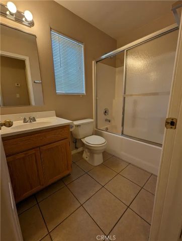 8531 Columbine Ave, California City, CA 93505