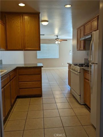 8531 Columbine Ave, California City, CA 93505