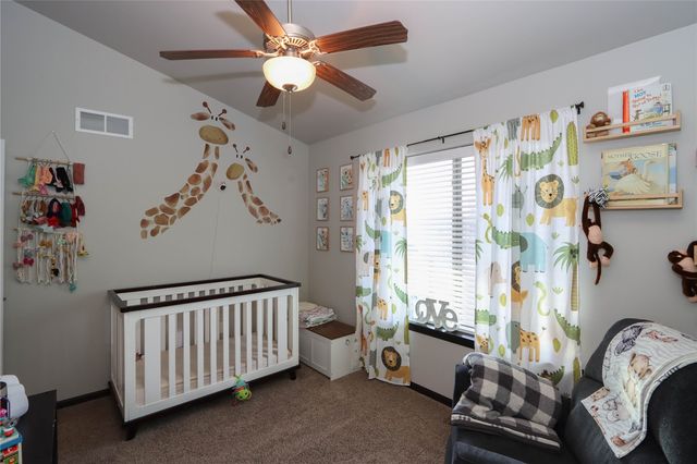 1247 Mary Lane, North Liberty, IA 52317