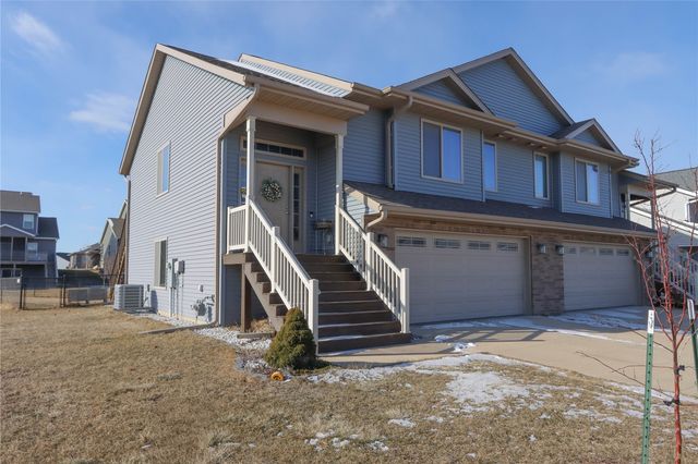 1247 Mary Lane, North Liberty, IA 52317