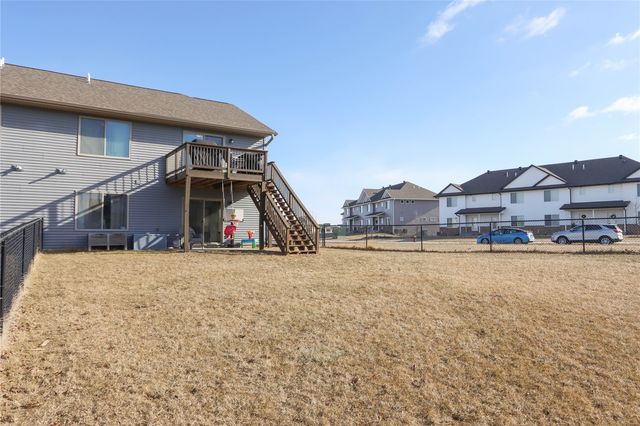 1247 Mary Lane, North Liberty, IA 52317