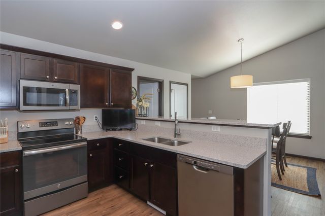 1247 Mary Lane, North Liberty, IA 52317