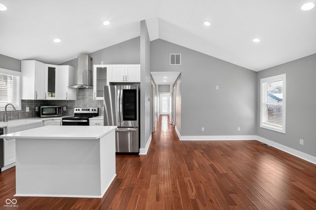 2419 N New Jersey Street, Indianapolis, IN 46205
