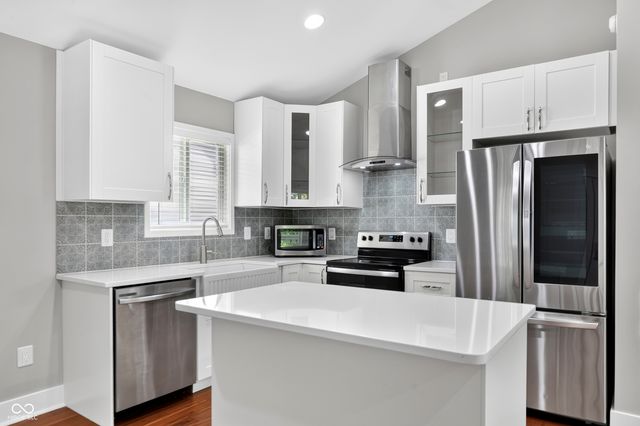 2419 N New Jersey Street, Indianapolis, IN 46205