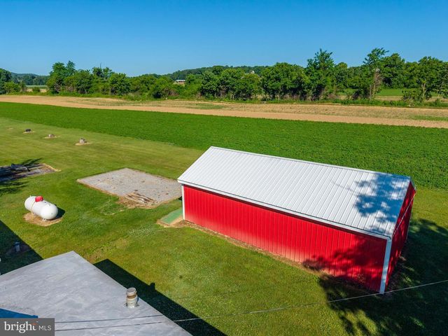 9334 S SUSQUEHANNA TRL, Port Trevorton, PA 17864
