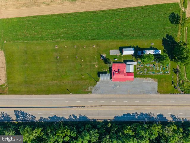 9334 S SUSQUEHANNA TRL, Port Trevorton, PA 17864