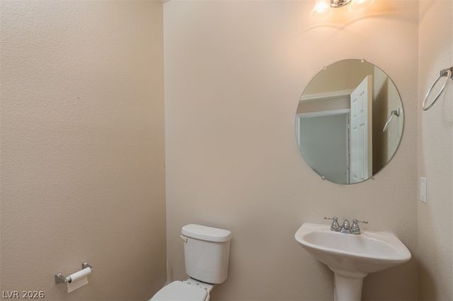 8229 Oakshire Street, Las Vegas, NV 89131