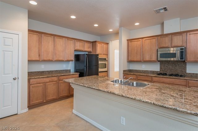 8229 Oakshire Street, Las Vegas, NV 89131