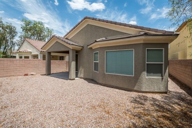 8229 Oakshire Street, Las Vegas, NV 89131