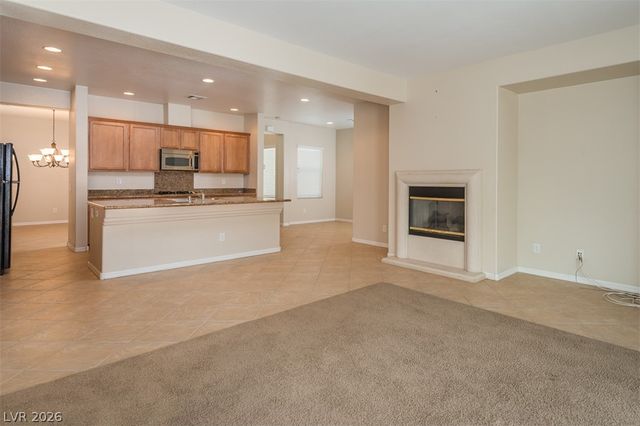 8229 Oakshire Street, Las Vegas, NV 89131