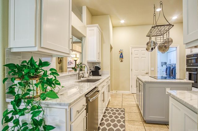 23 Risco Way, Hot Springs Village, AR 71909