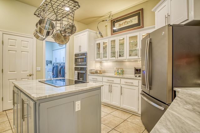 23 Risco Way, Hot Springs Village, AR 71909