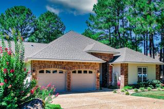 23 Risco Way, Hot Springs Village, AR 71909