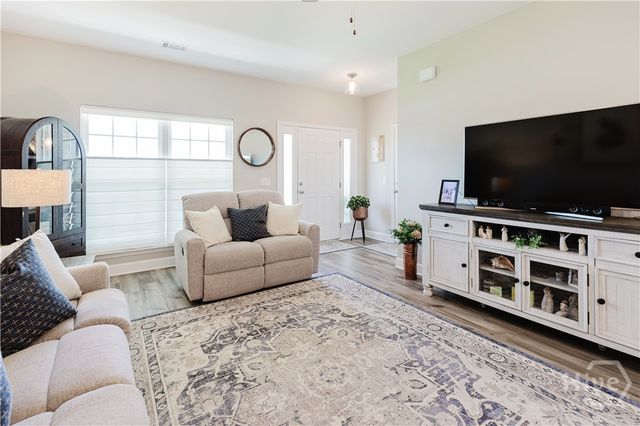 22 Muhly Loop, Richmond Hill, GA 31324