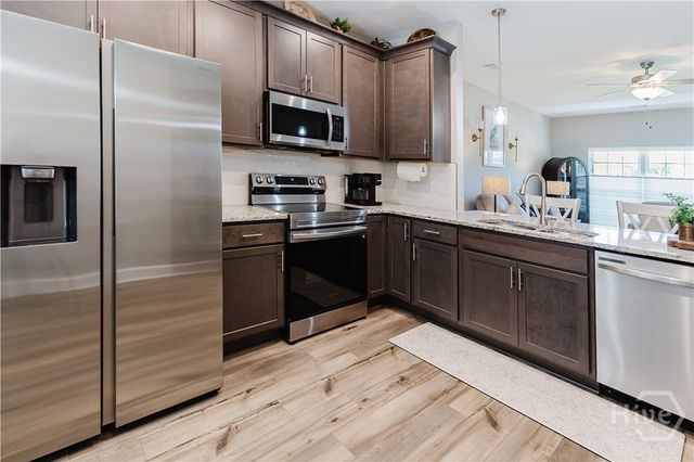 22 Muhly Loop, Richmond Hill, GA 31324