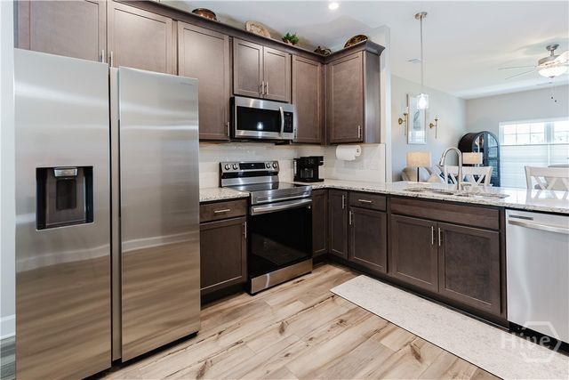 22 Muhly Loop, Richmond Hill, GA 31324