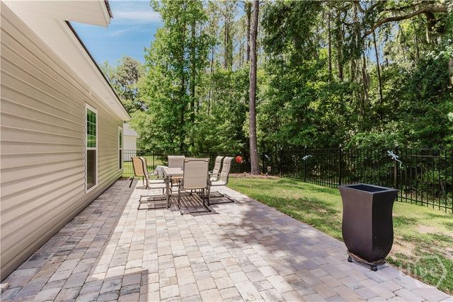 22 Muhly Loop, Richmond Hill, GA 31324