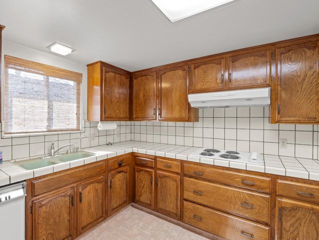 6613 N Chance Avenue, Fresno, CA 93710