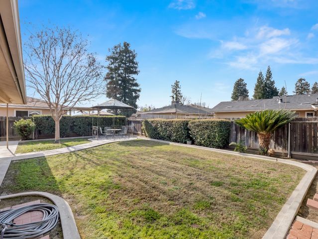 6613 N Chance Avenue, Fresno, CA 93710