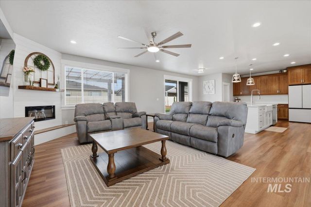 17640 N Wickenburg, Nampa, ID 83687