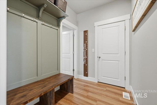 17640 N Wickenburg, Nampa, ID 83687