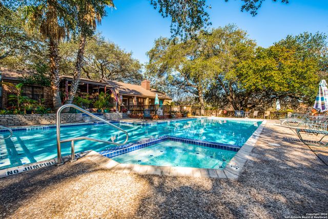 4212 Medical Dr Unit 911, San Antonio, TX 78229