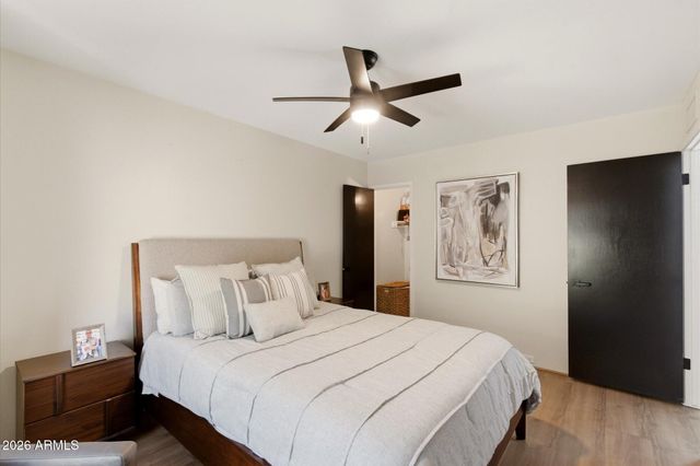 10413 N 10TH Place 3, Phoenix, AZ 85020