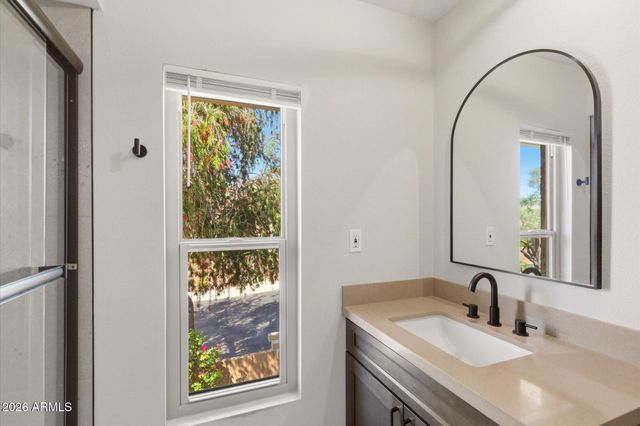 10413 N 10TH Place 3, Phoenix, AZ 85020