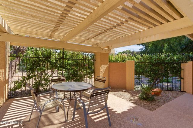 10413 N 10TH Place 3, Phoenix, AZ 85020