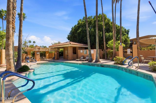 10413 N 10TH Place 3, Phoenix, AZ 85020