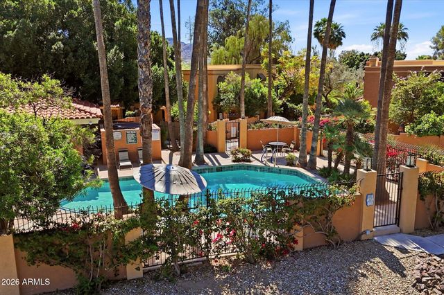 10413 N 10TH Place 3, Phoenix, AZ 85020