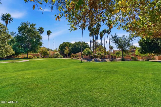 10413 N 10TH Place 3, Phoenix, AZ 85020