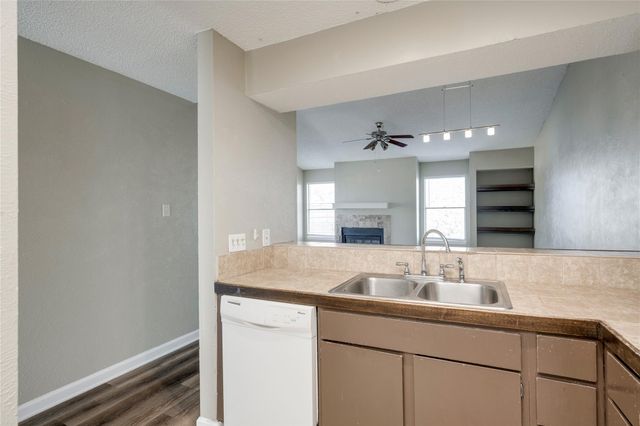 5304 Indio CV D, Austin, TX 78745