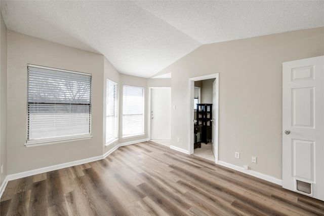 5304 Indio CV D, Austin, TX 78745