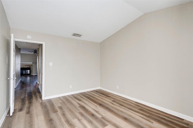 5304 Indio CV D, Austin, TX 78745